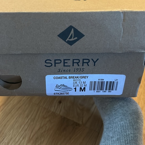 New in box! Sperry Top-Slider - Picture 5 of 5